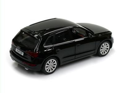 Mondo Motors | M 1:24 | AUDI Q5 (2008-)