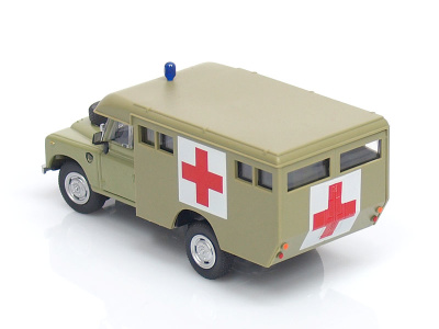 Cararama / Hongwell | M 1:43 | LAND ROVER Series III. 109 - Ambulance (1976)