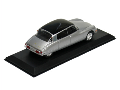 DeAgostini | M 1:43 | CITROËN DS 21 (1972)