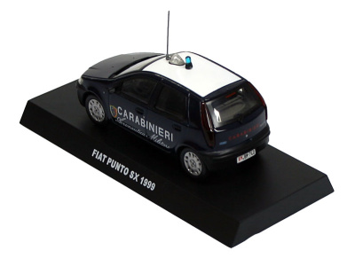 DeAgostini | M 1:43 | FIAT Punto SX - Carabinieri / Air Force Military (1999)