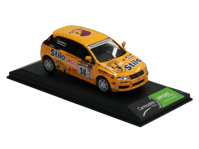 Cararama / Hongwell | M 1:43 | FIAT Stilo Abarth #38 Rallye De Portugal (2004) - E.Sevilla / V.Ferrero