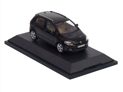 Schuco | M 1:43 | VOLKSWAGEN Golf Plus ( 2009 )