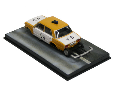 Eaglemoss Publications | M 1:43 | LADA 1500 - James Bond Series "The Living Daylights"