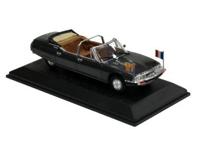 Atlas | M 1:43 | Citroën SM Chapron - présidentielle (1972)