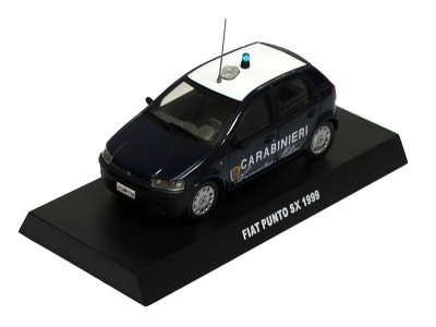 DeAgostini | M 1:43 | FIAT Punto SX - Carabinieri / Air Force Military (1999)