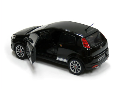 Mondo Motors | M 1:24 | FIAT Grande Punto Abarth (2008)