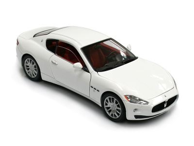 Mondo Motors | M 1:24 | MASERATI Gran Turismo (2007-)