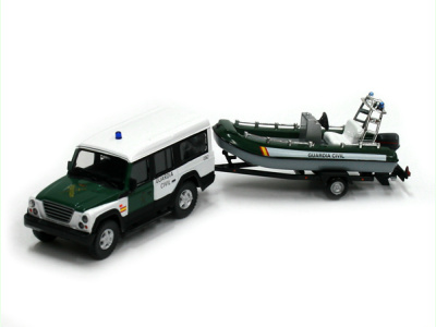 Mondo Motors | M 1:43 | IVECO Massif + boat - Guardia Civil