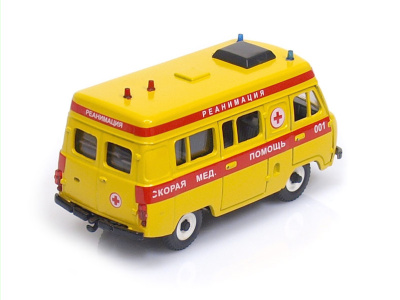 Agat / Tantal | M 1:43 | UAZ 452A/3962 Tamro - Ambulance (RUS) (1988 - 1989)