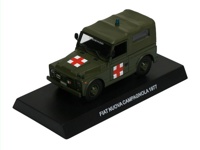 DeAgostini | M 1:43 | FIAT Nuova Campagnola - Carabinieri / Ambulance (1977)