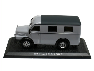 Atlas | M 1:43 | IFA Horch H3 A SW 2 - Kastenwagen (1950–1958)