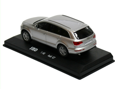 High Speed | M 1:43 | AUDI Q7 4.2 quattro (2007-2009)