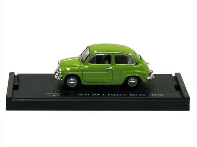 Solido | M 1:43 | SEAT 600 L Especial Berlina (1973)