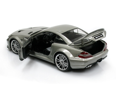 Mondo Motors | M 1:18 | MERCEDES BENZ SL65 AMG - Black Series (2008-)