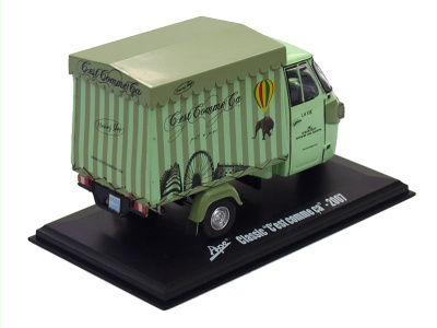 Hachette | M 1:32 | PIAGGIO Ape Classic "C'est comme ça" (2007)