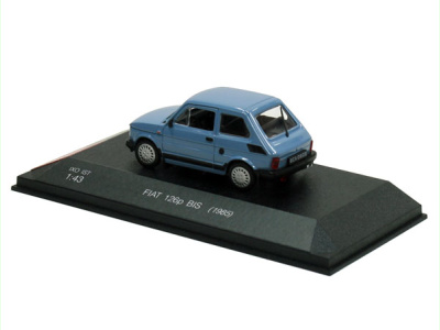 IXO IST | M 1:43 | FIAT 126p BIS (1985)