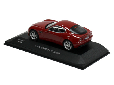 Cararama / Hongwell | M 1:43 | ALFA ROMEO 8C (2008)