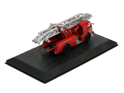 Atlas | M 1:72 | RENAULT Galion T2 ESP 18 - Sapeurs Pompiers de Colmar (F) (1947-1965)