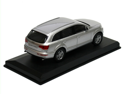 High Speed | M 1:43 | AUDI Q7 4.2 quattro (2007-2009)