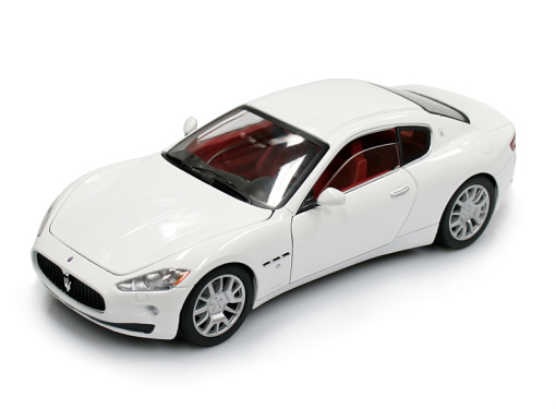 MASERATI Gran Turismo (2007-)