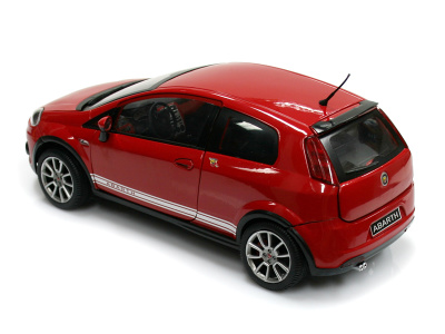 Mondo Motors | M 1:18 | FIAT Grande Punto Abarth (2008)