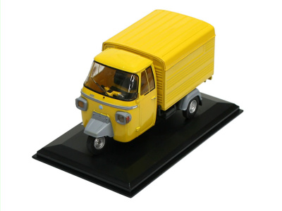 Hachette | M 1:32 | PIAGGIO Ape P601 Furgone (1978)