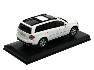 High Speed | M 1:43 | MERCEDES BENZ GL class (2006-2012)