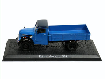 Atlas | M 1:43 | ROBUR Garant 30K (1952)