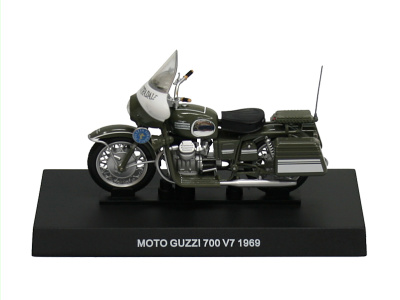 DeAgostini | M 1:24 | MOTO GUZZI 700 V7 - Polizia Stradale (1969)