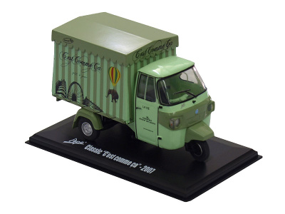 Hachette | M 1:32 | PIAGGIO Ape Classic "C'est comme ça" (2007)