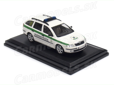 Carmodels SK/ Abrex CZ | M 1:43 | ŠKODA Octavia II. Combi - Vojenská Polícia SR (2004)