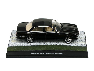 Eaglemoss Publications | M 1:34 | JAGUAR XJ8 - James Bond Series "Casino Royale"