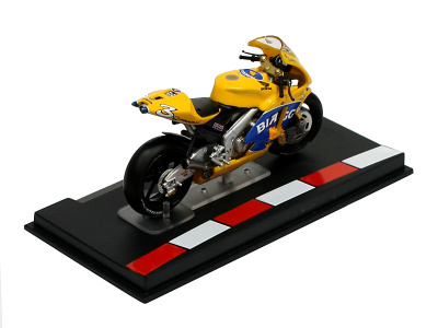 Altaya | M 1:24 | HONDA RC211V Max Biaggi (2004)