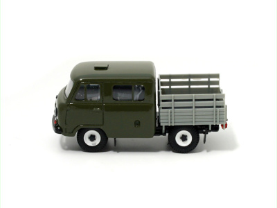 Agat / Tantal | M 1:43 | UAZ 39094 "Farmer"