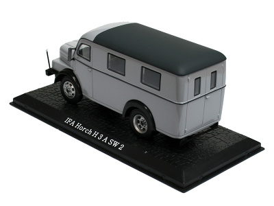 Atlas | M 1:43 | IFA Horch H3 A SW 2 - Kastenwagen (1950–1958)