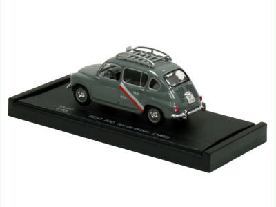 Solido | M 1:43 | SEAT 800 - Taxi de Bilbao (1968)