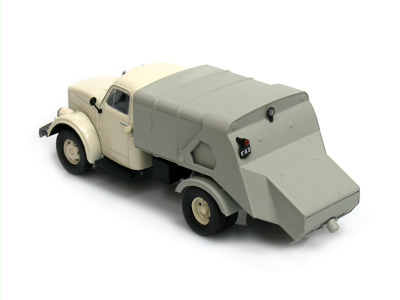 DeAgostini | M 1:43 | GAZ 51A (93M) - Smetiarsky Voz (1955)