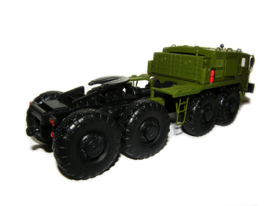 Start Scale Models | M 1:43 | MAZ 537G