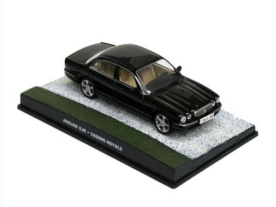 Eaglemoss Publications | M 1:34 | JAGUAR XJ8 - James Bond Series "Casino Royale"