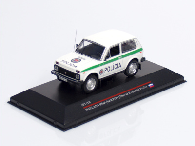 IXO IST | M 1:43 | VAZ 2121 Lada Niva - Polícia SR (1993)