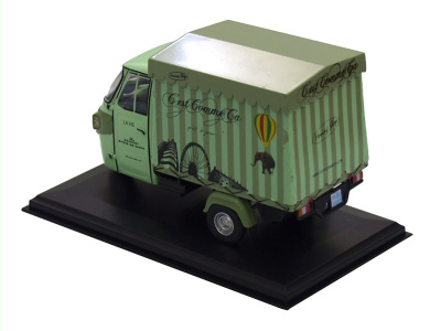 Hachette | M 1:32 | PIAGGIO Ape Classic "C'est comme ça" (2007)