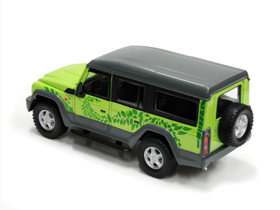 Mondo Motors | M 1:24 | IVECO Massif - Green (2007)