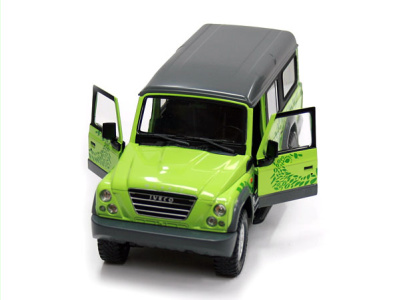 Mondo Motors | M 1:24 | IVECO Massif - Green (2007)