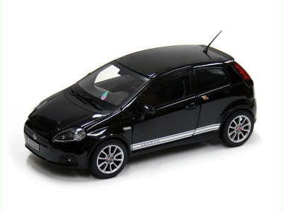 Mondo Motors | M 1:24 | FIAT Grande Punto Abarth (2008)