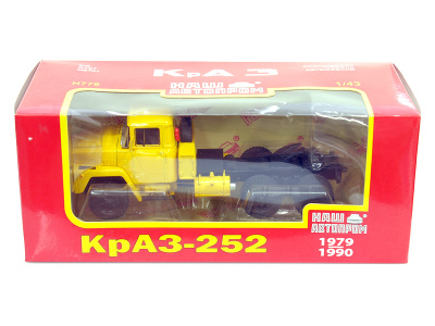 Naš Avtoprom | M 1:43 | KrAZ 252 - Ťahač (1979-1990)