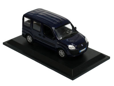 Hachette | M 1:43 | FIAT Doblo (2006)