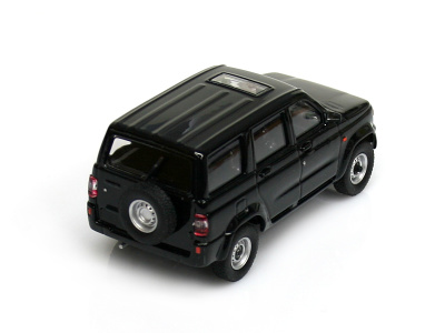 Auto Historia | M 1:43 | UAZ 3162 Simbir (2000-2005)